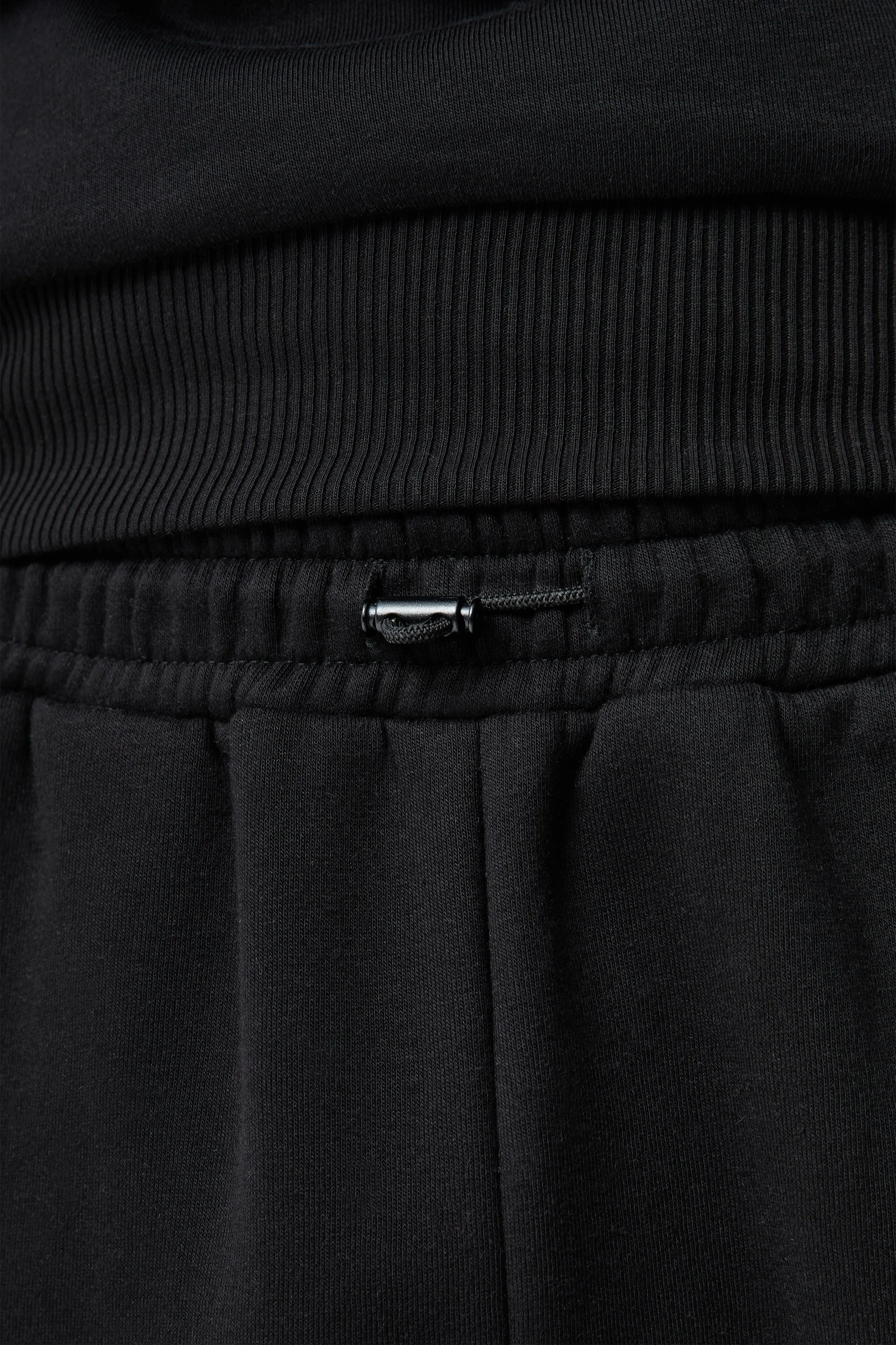 FUTURA JOGGER - BLACK